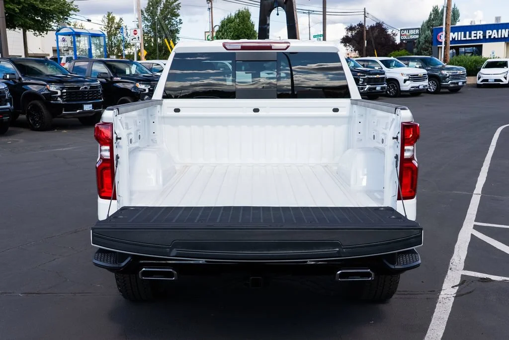 New 2026 Summit White Chevrolet LT Trail Boss image 8