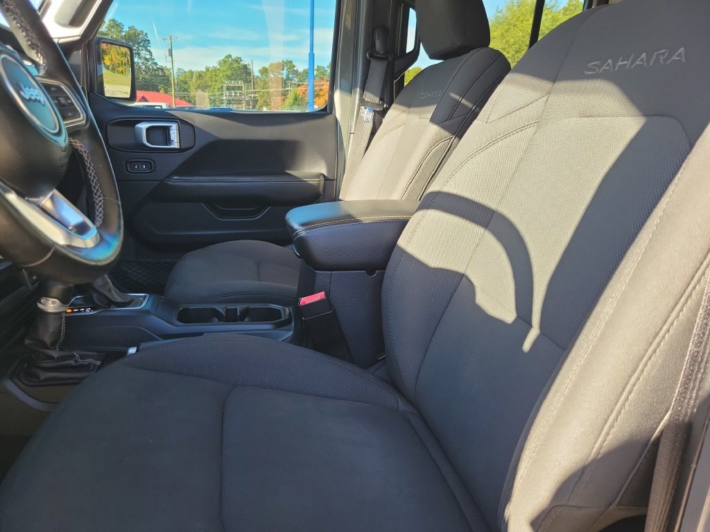 Used 2020 Gray Jeep North Edition 4x4 image 16