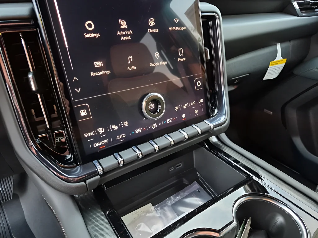New 2026 GMC Yukon XL AT4, photo 24