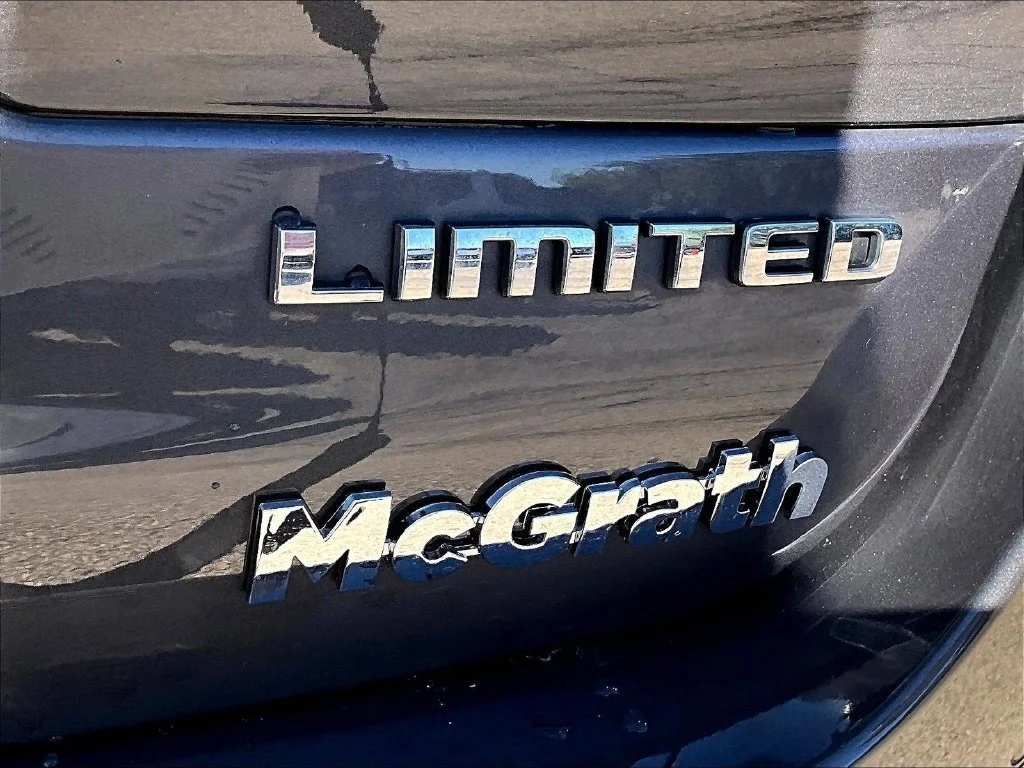 Certified Used 2024 Gray Jeep Limited image 28