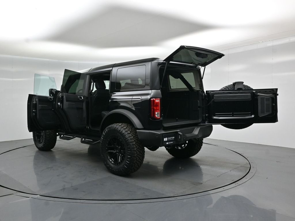 New 2026 Shadow Black Ford Big Bend image 31