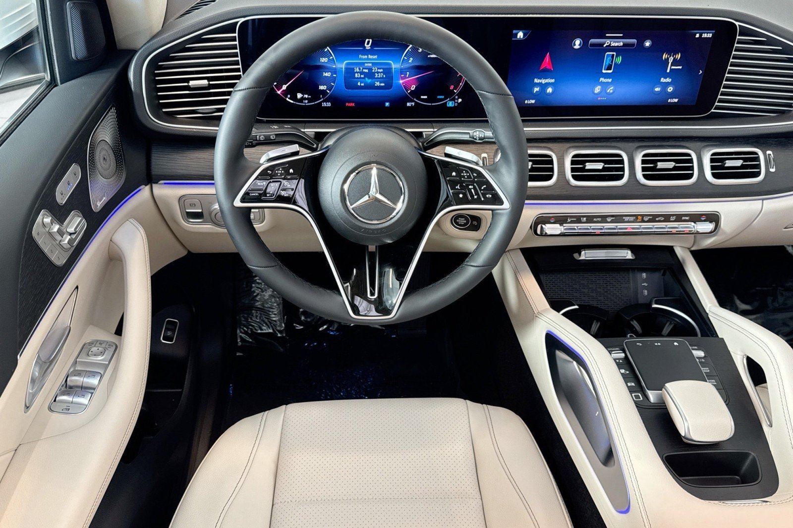 New 2026 Polar White Mercedes-Benz GLE 450 4MATIC® SUV image 20