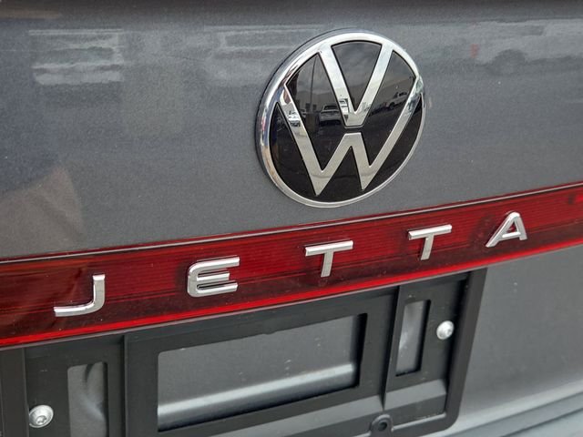 New 2026 Platinum Gray Metallic Volkswagen 1.5T S image 4