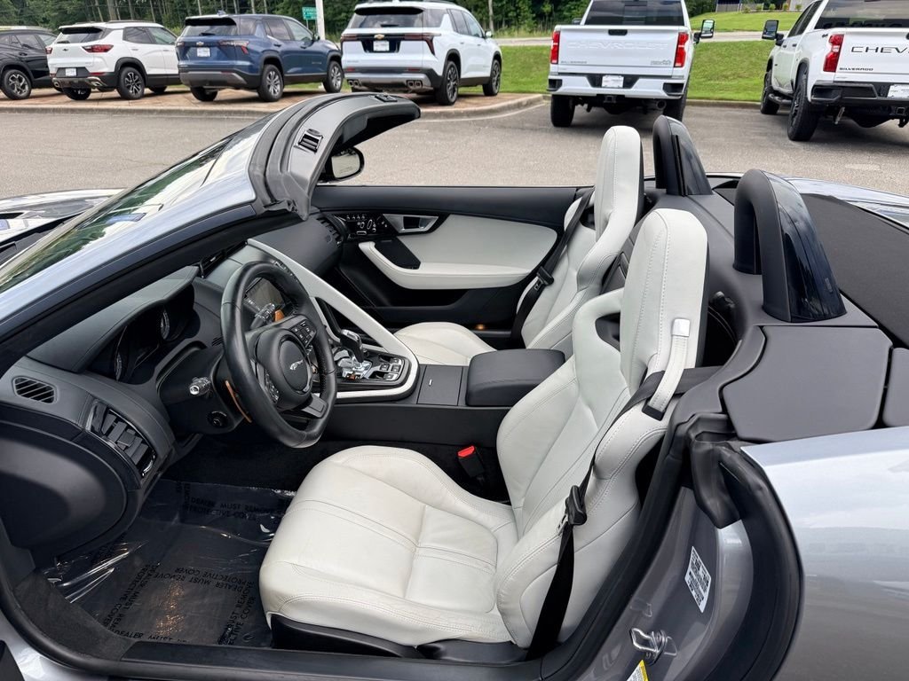 Used 2015 Gray Jaguar V8 S image 8