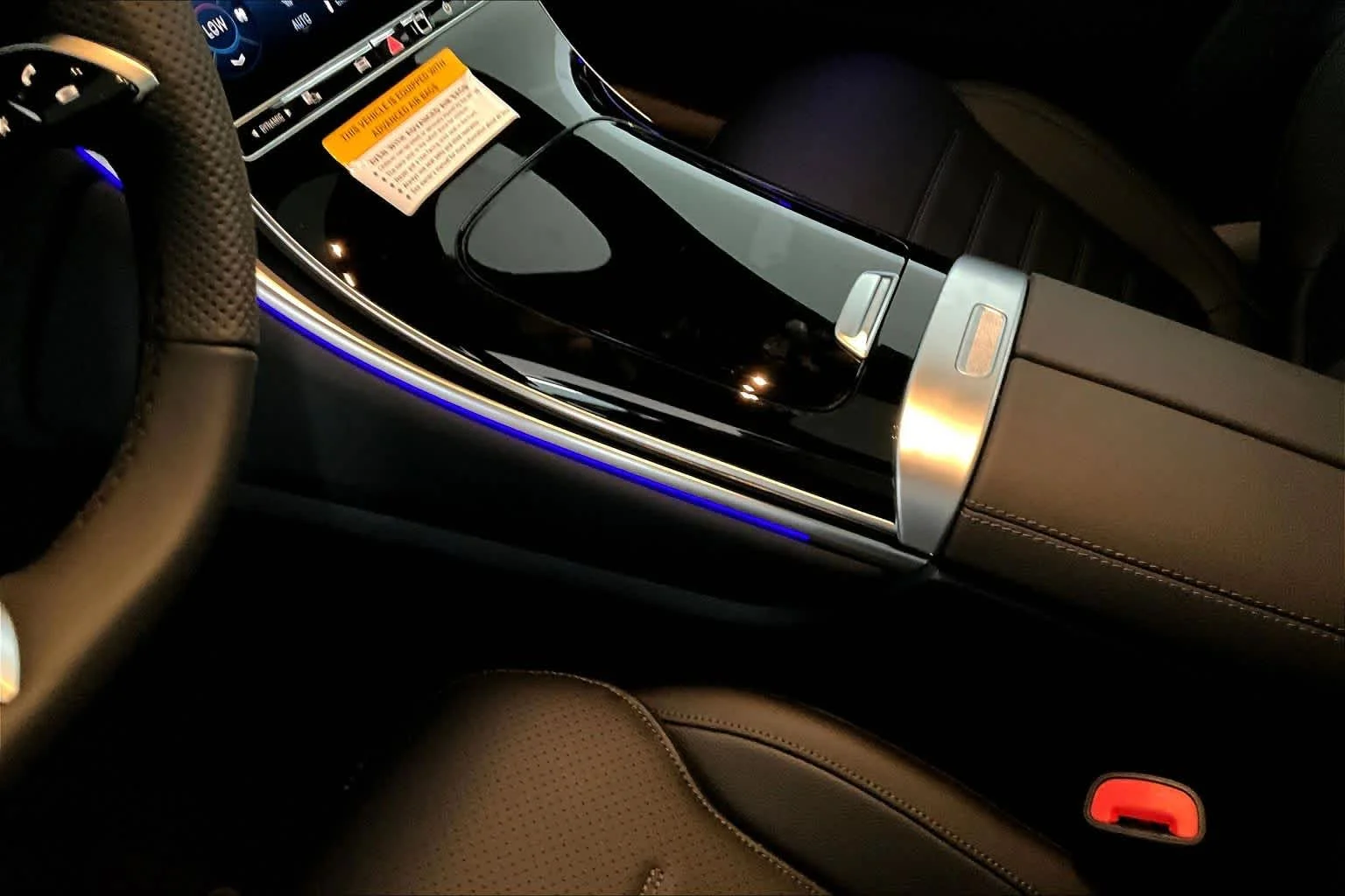 New 2026 040/Black Mercedes-Benz GLC 300 image 11