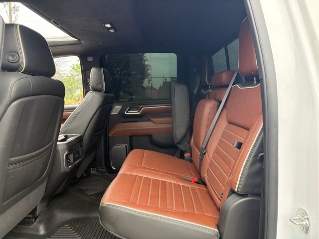 Used 2025 White GMC Denali Ultimate image 10