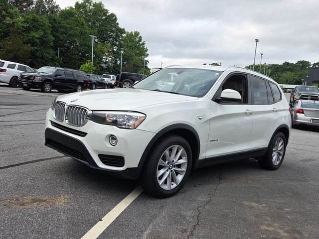 Used 2017 White BMW sDrive28i image 3