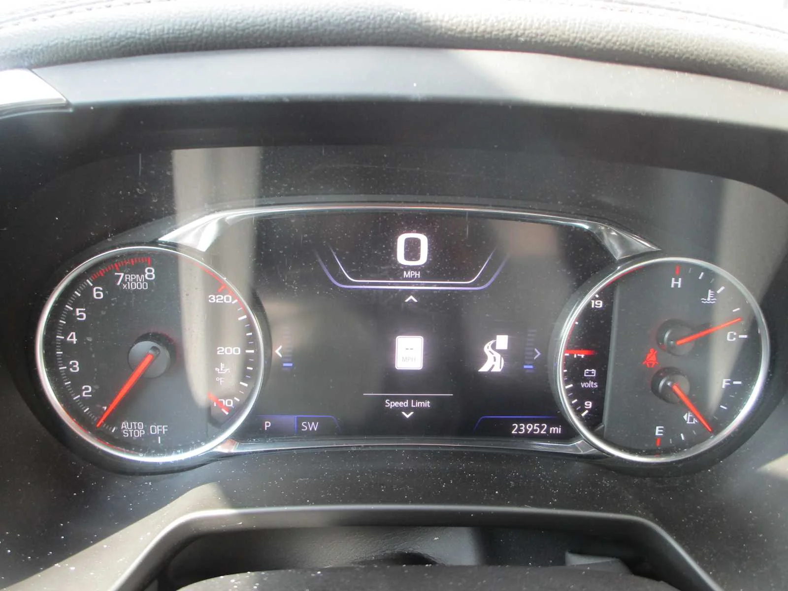 Certified Used 2022 Pewter Metallic Chevrolet Premier image 15