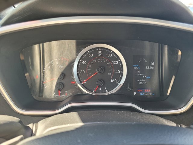 Used 2022 White Toyota SE Nightshade Edition image 29