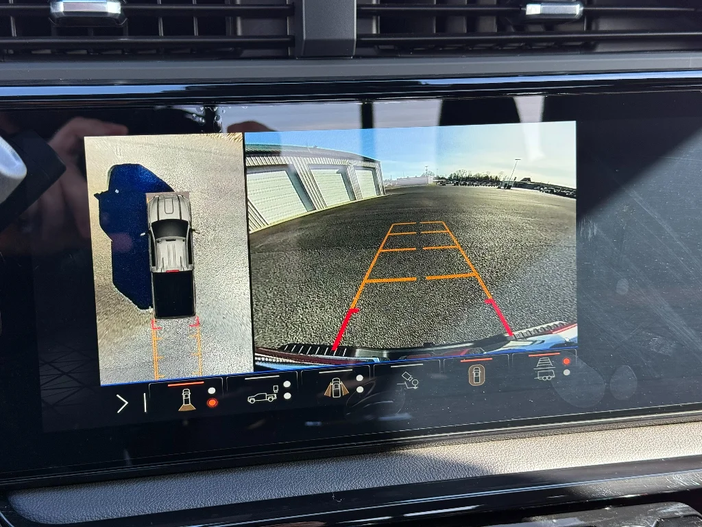2026 GMC Sierra 2500HD AT4 - Photo 36