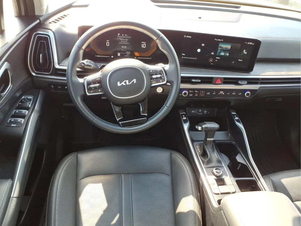 Used 2024 Gray Kia X-Line EX image 19