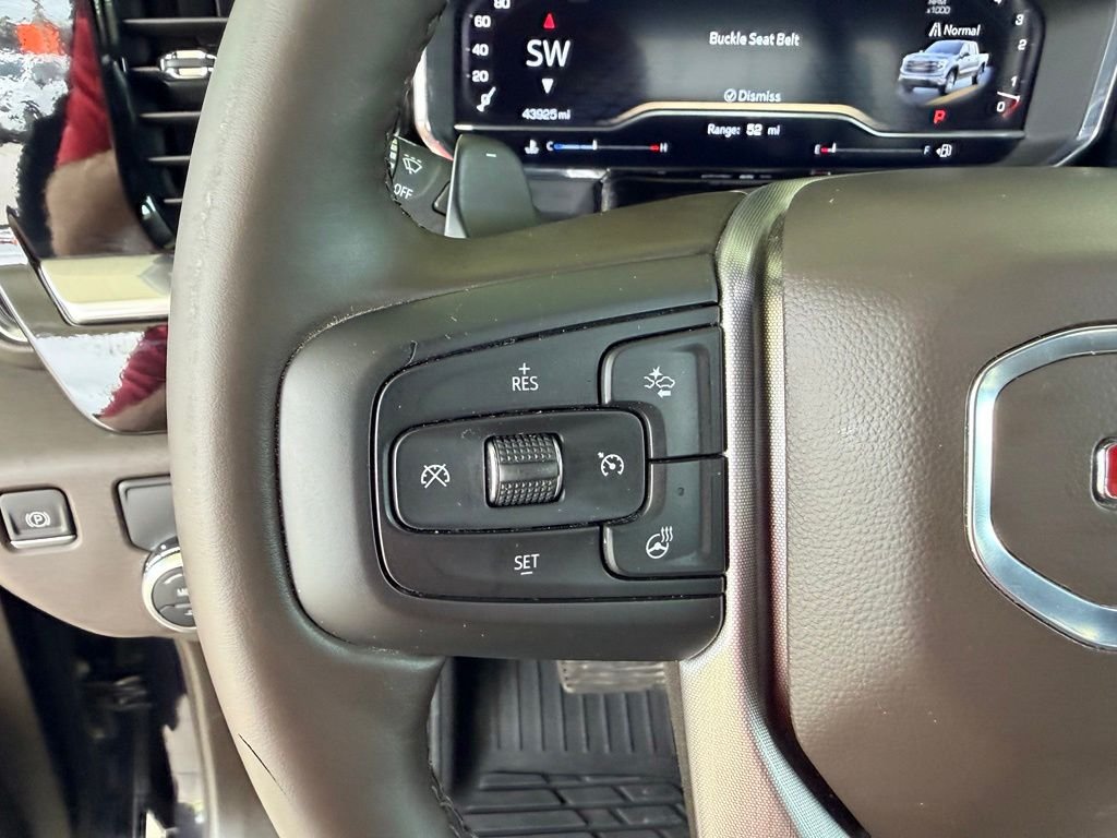 Used 2025 Silver GMC SLT image 21
