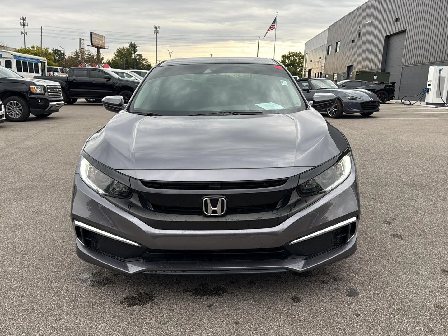 Used 2021 Modern Steel Metallic Honda LX image 8