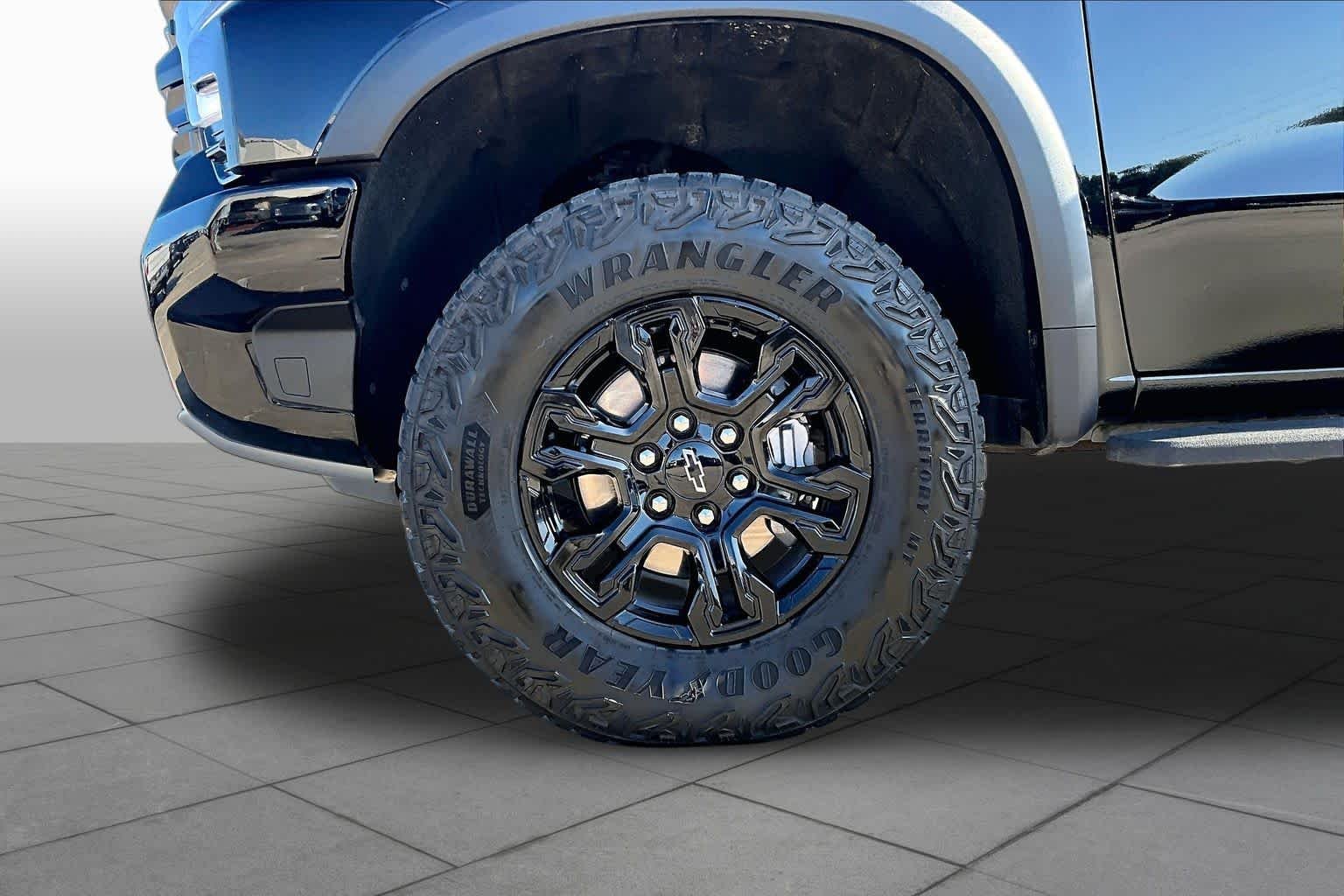 Used 2024 Black Chevrolet ZR2 image 11