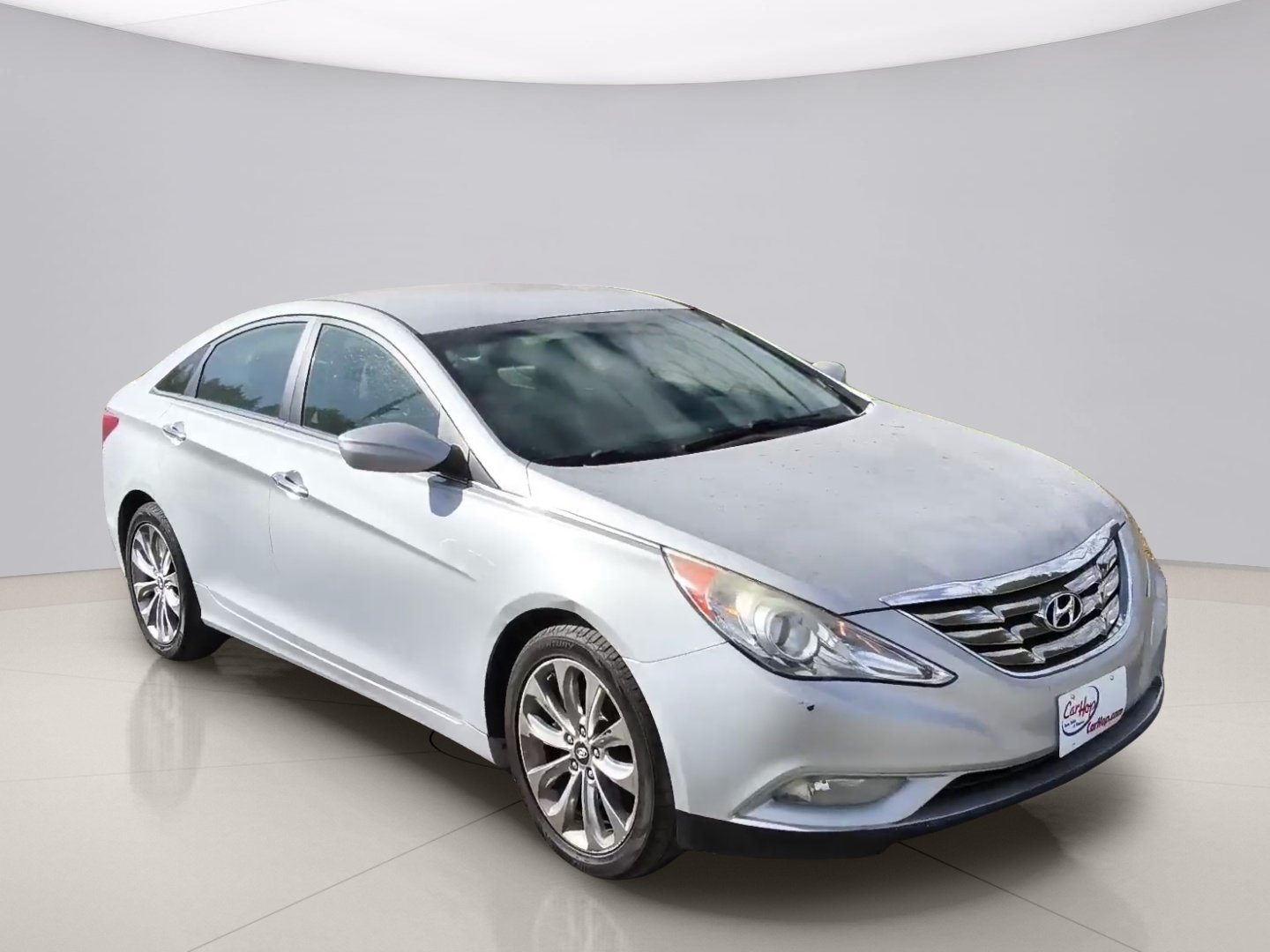 Used 2011 Silver Hyundai LIMITED image 7