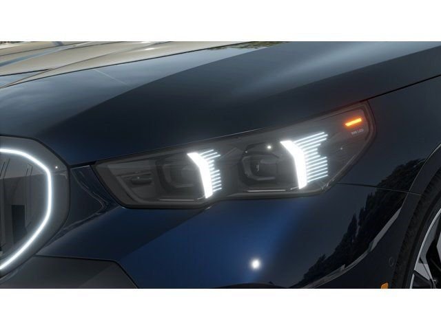 New 2027 Carbon Black Metallic BMW 530i image 6