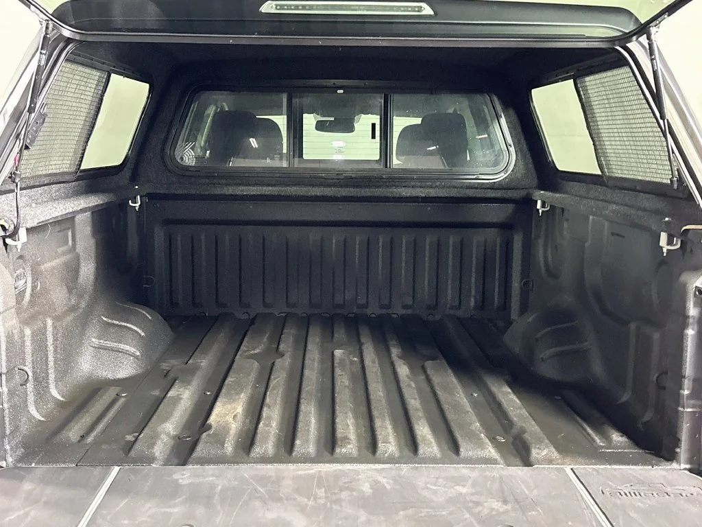 Used 2017 Gray Nissan SV image 21