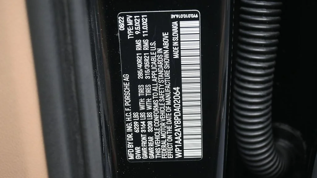 Used 2023  Porsche Platinum Edition image 28
