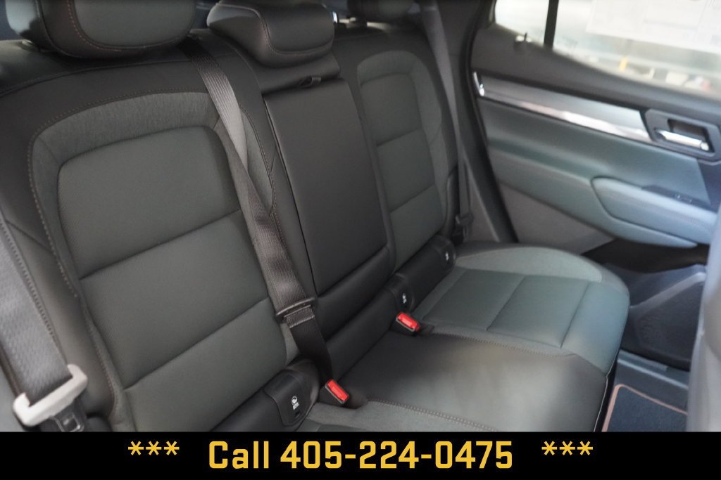 2027 GMC Terrain AT4 - Photo 25