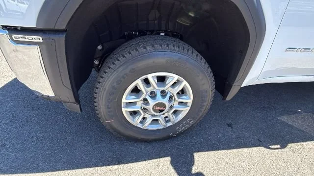 2026 GMC Sierra 2500HD SLE - Photo 9