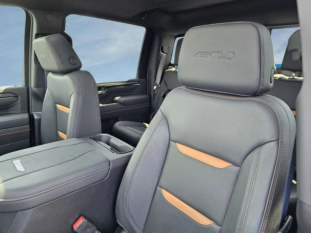 Used 2026 Sterling Metallic GMC AT4 image 18
