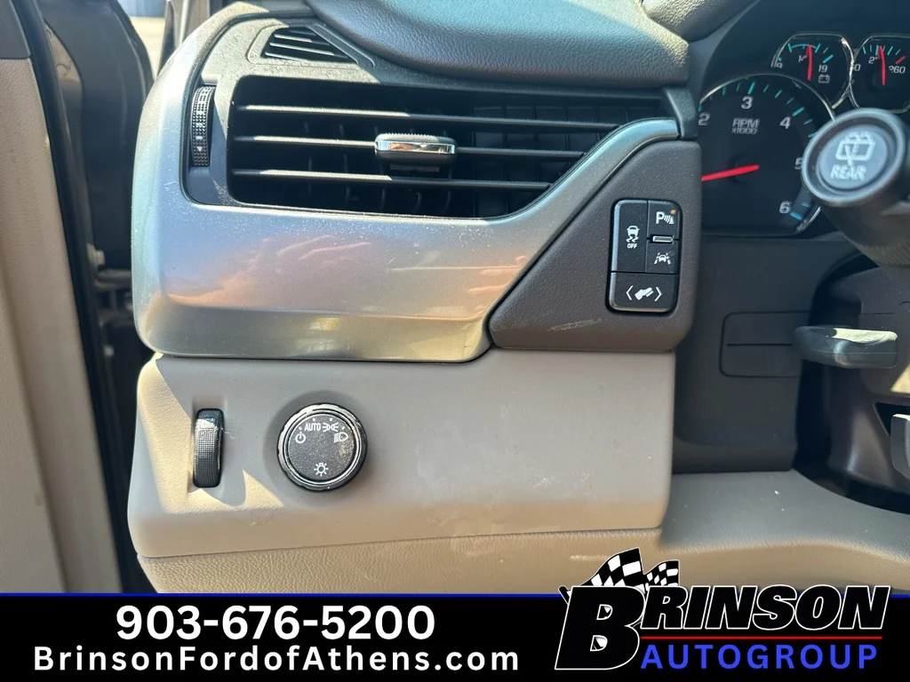 Certified Used 2018 Pepperdust Metallic Chevrolet LT image 20