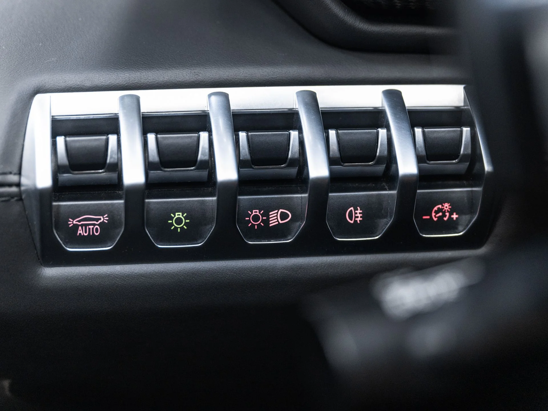 Used 2014  Lamborghini Roadster image 29
