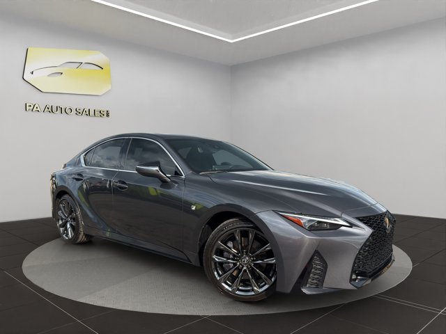 2023 Lexus IS