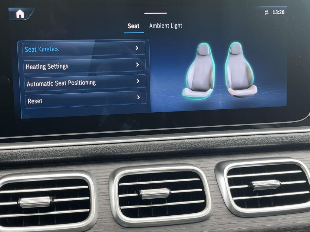 New 2026 MANUFAKTUR Alpine Grey Mercedes-Benz GLE 350 image 25