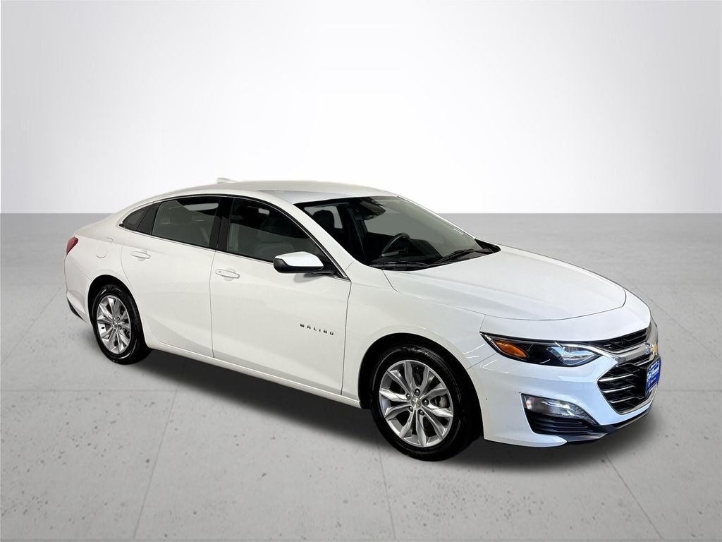 Used 2023 Summit White Chevrolet LT image 4