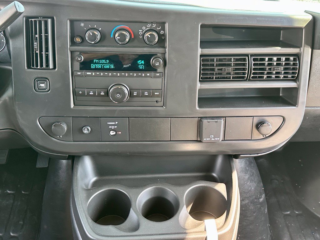 2026 GMC Savana Cargo Work Van - Photo 22