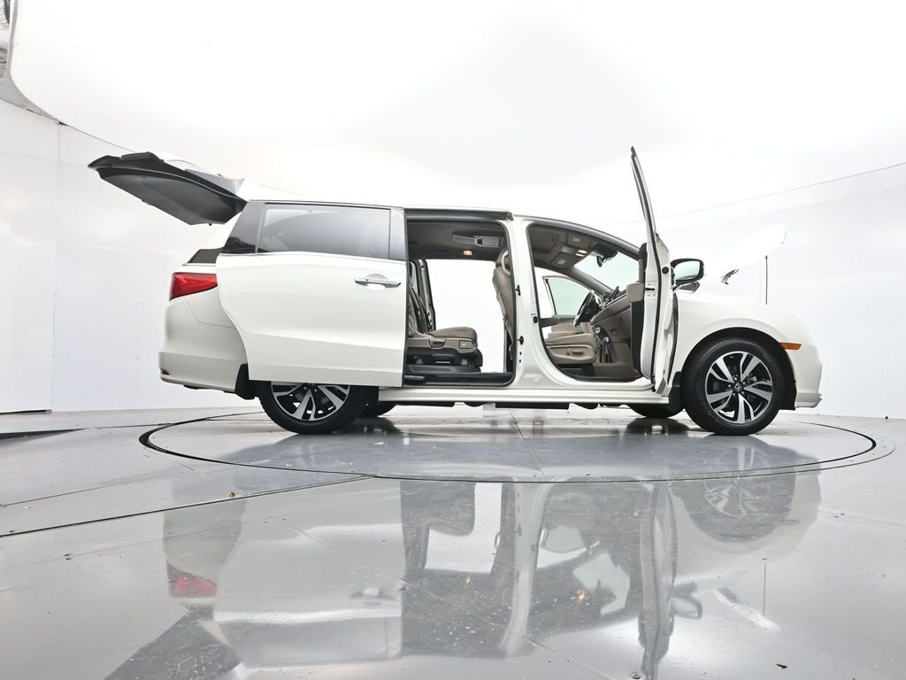 Used 2019  Honda Elite image 45