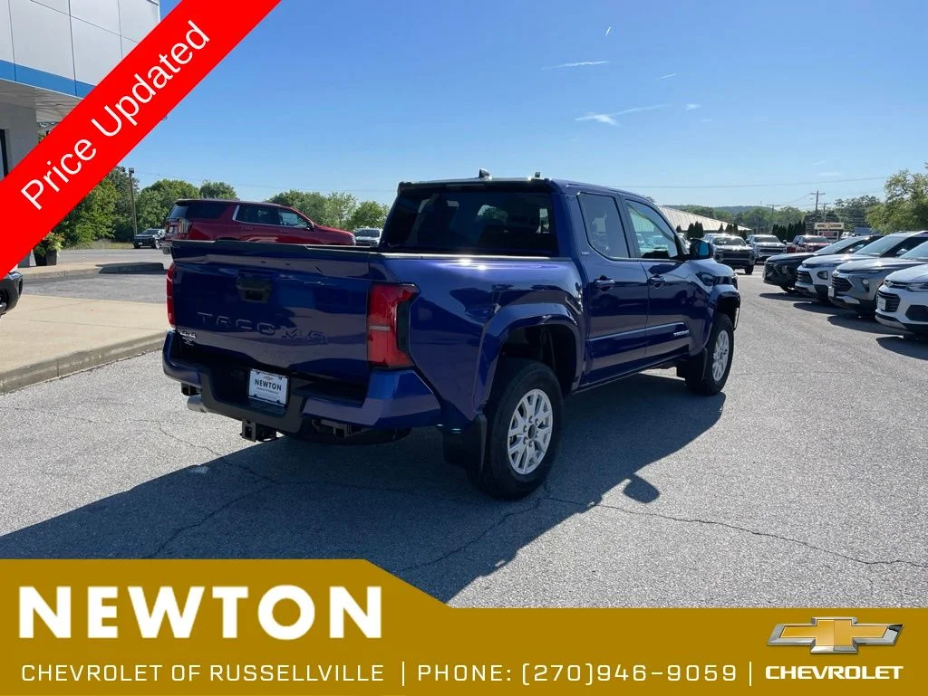 Used 2025 Blue Toyota SR5 image 24