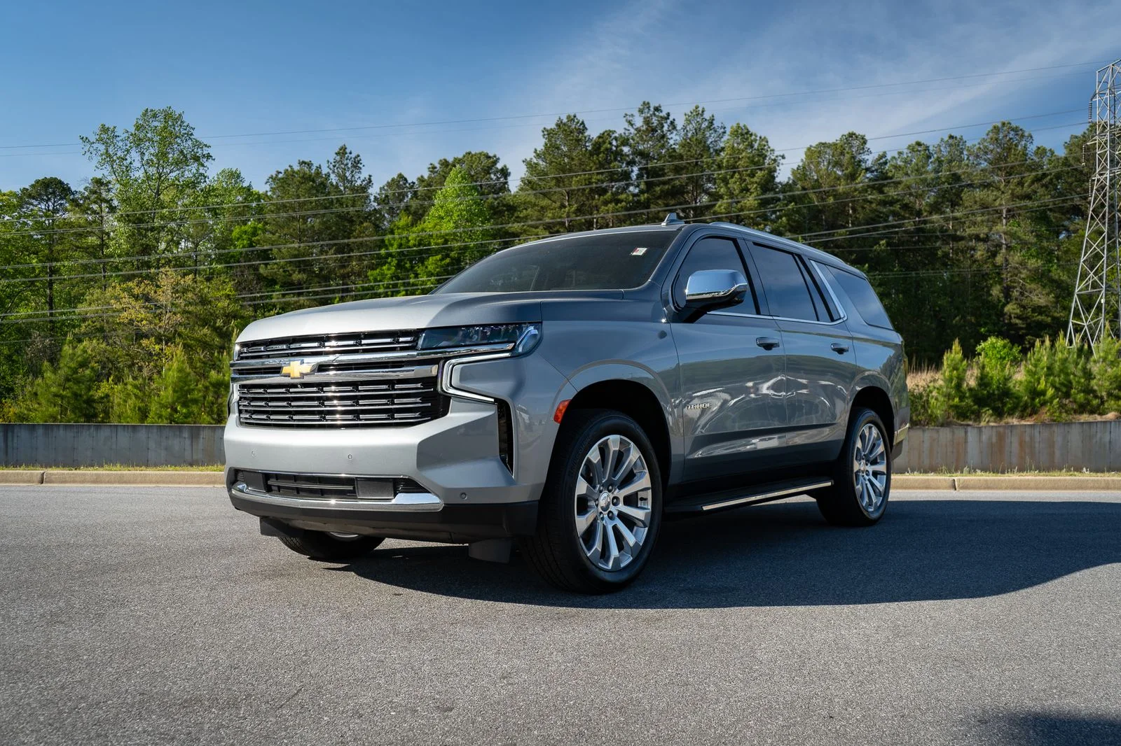 Used 2024 Gray Chevrolet Premier image 3