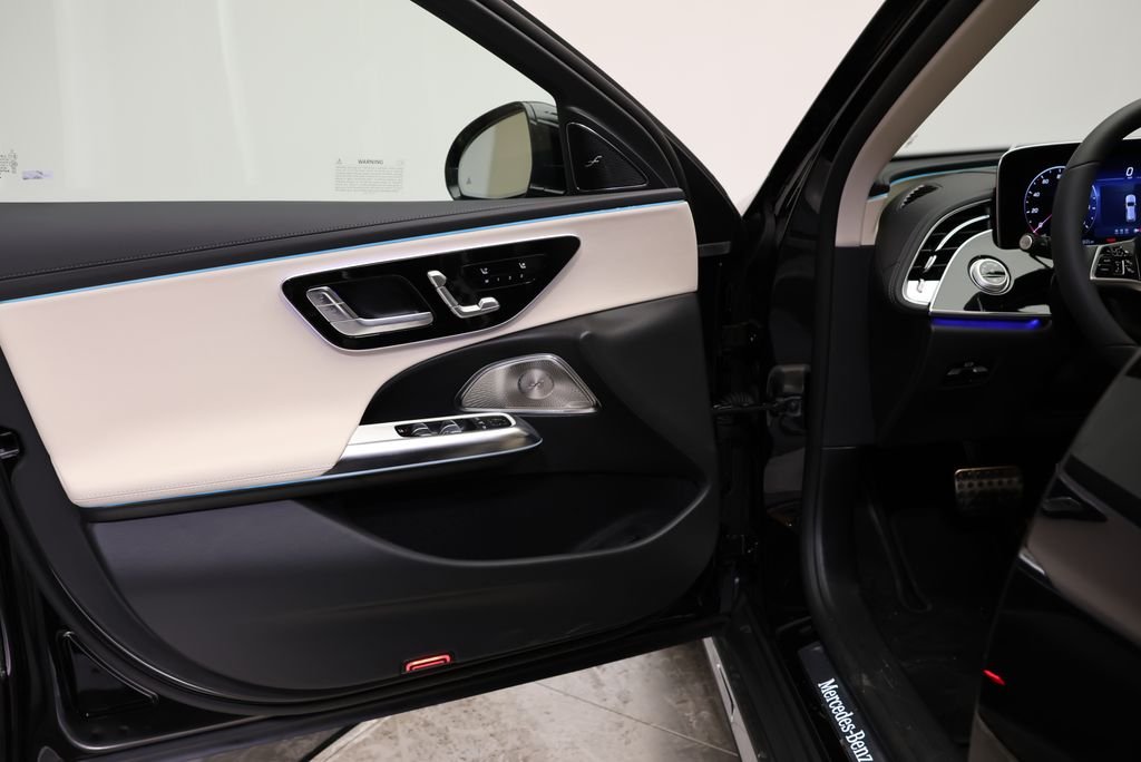 New 2026 Obsidian Black Metallic Mercedes-Benz E 450 image 28
