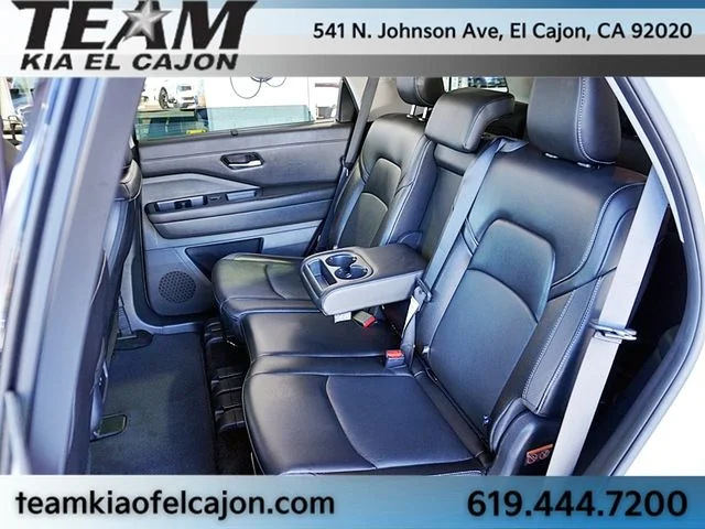 Used 2024 Silver Nissan SL image 18