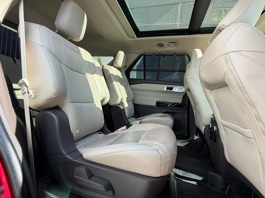 Used 2023 Red Ford Platinum image 22