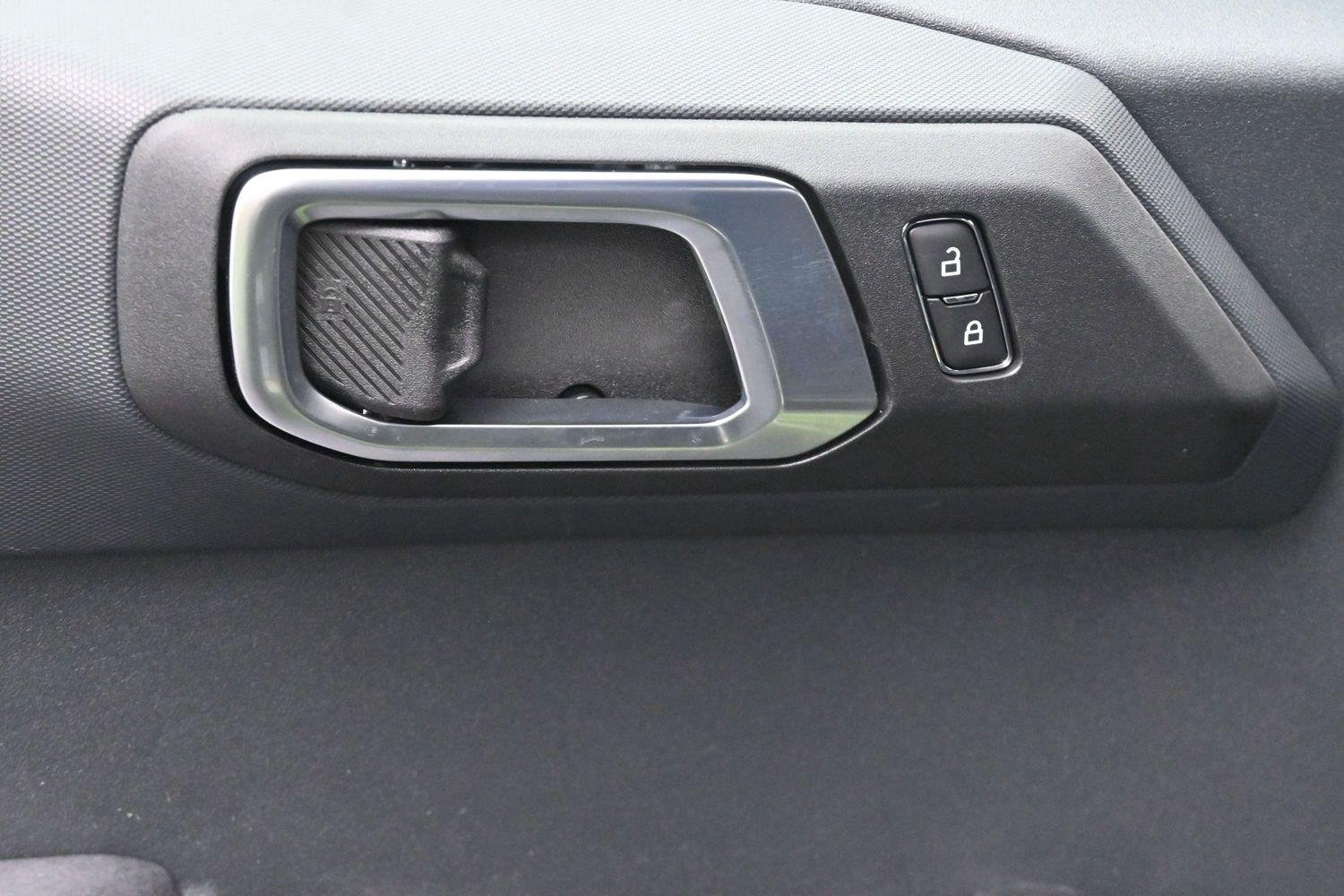 Used 2025 Green Ford Base image 11
