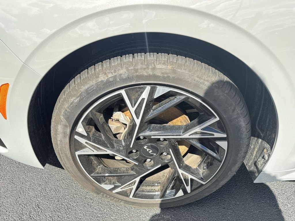 Used 2025 Gray Kia GT-Line image 16