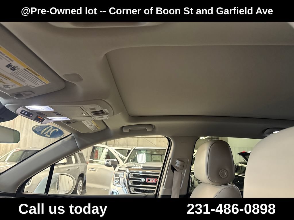 Used 2020 Summit White Buick Premium II image 13