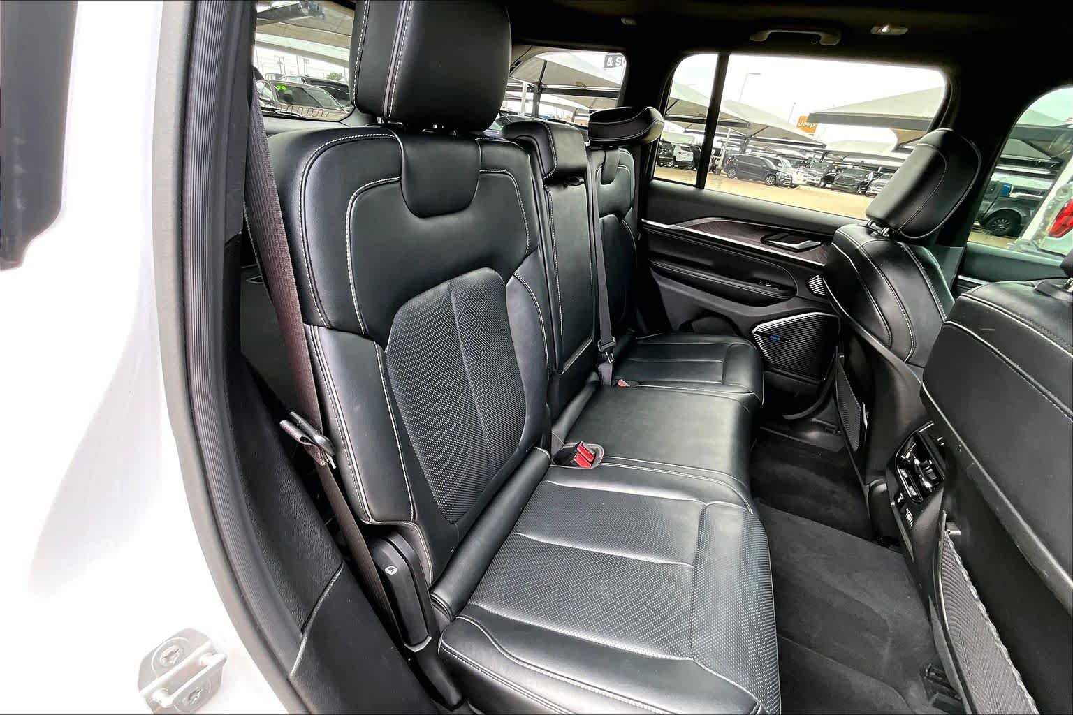 Used 2022 Bright White Clearcoat Jeep Overland image 20