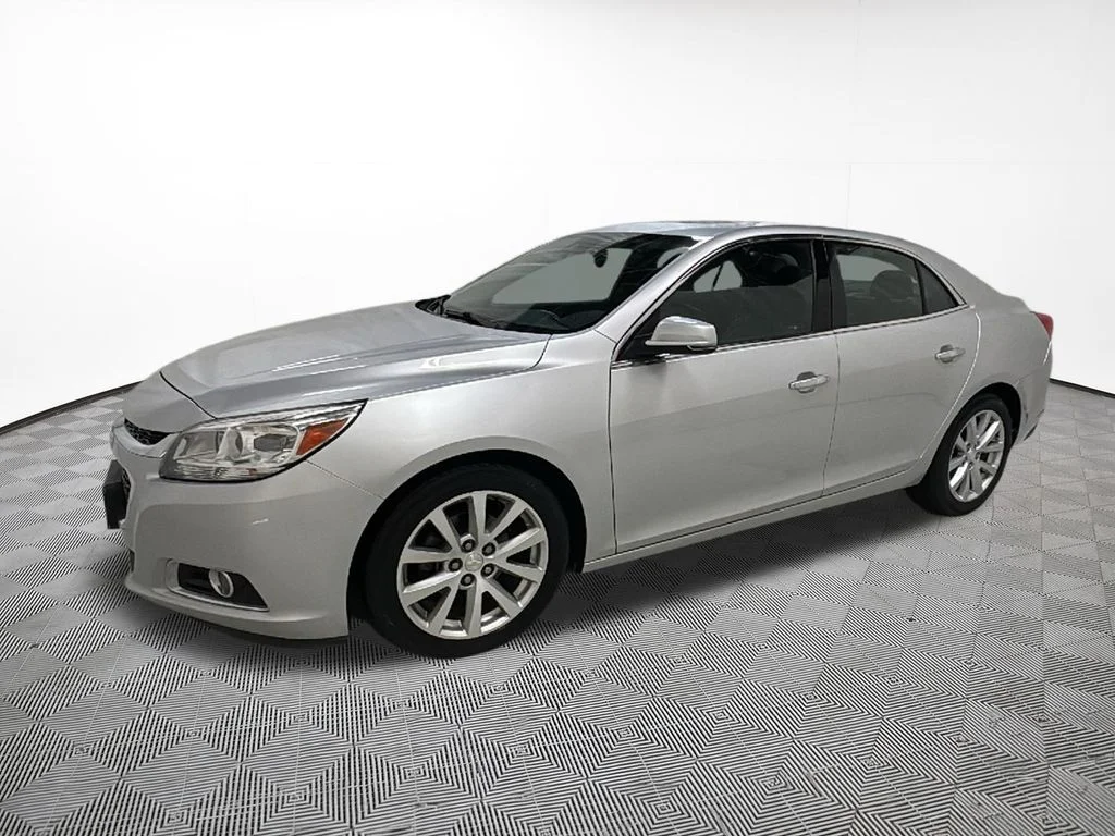 Used 2016 Chevrolet Malibu Limited 1LZ with VIN 1G11E5SA5GU125922 for sale in Eau Claire, WI
