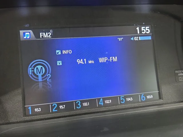 Used 2017  Honda LX image 22