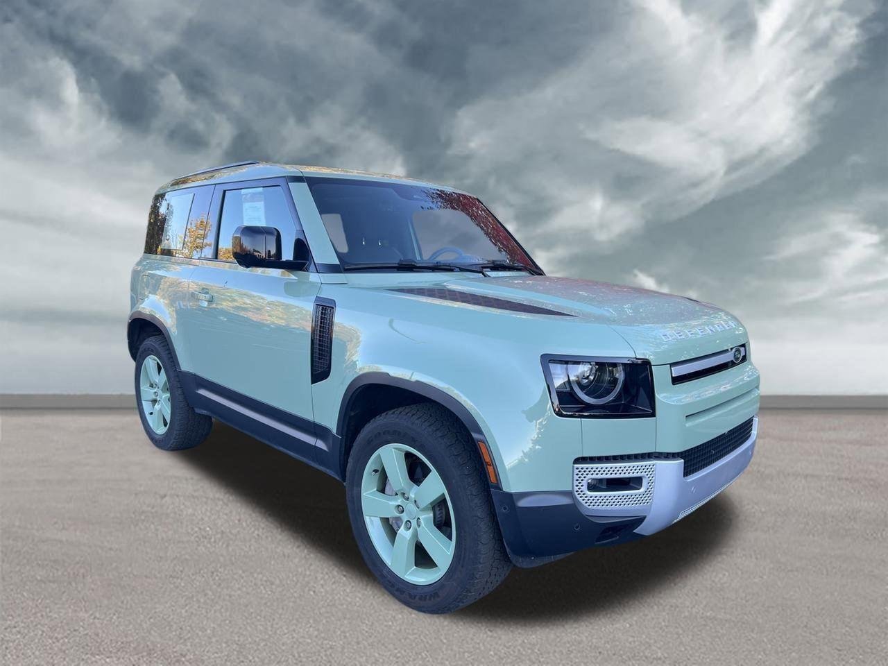 Certified Used 2023 Grasmere Green Land Rover 75th Edition image 7