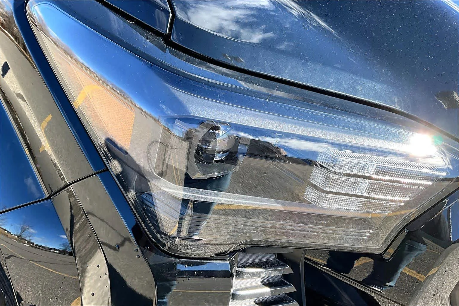 2026 Toyota Tacoma SR5 - Photo 13
