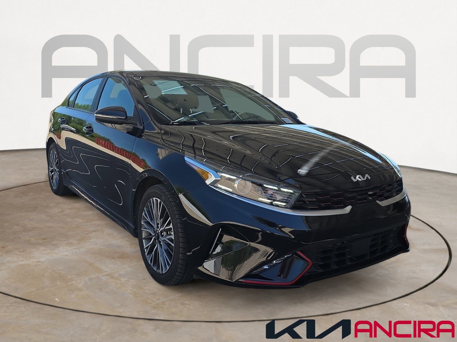 2024 Kia Forte GT-Line AT's photo