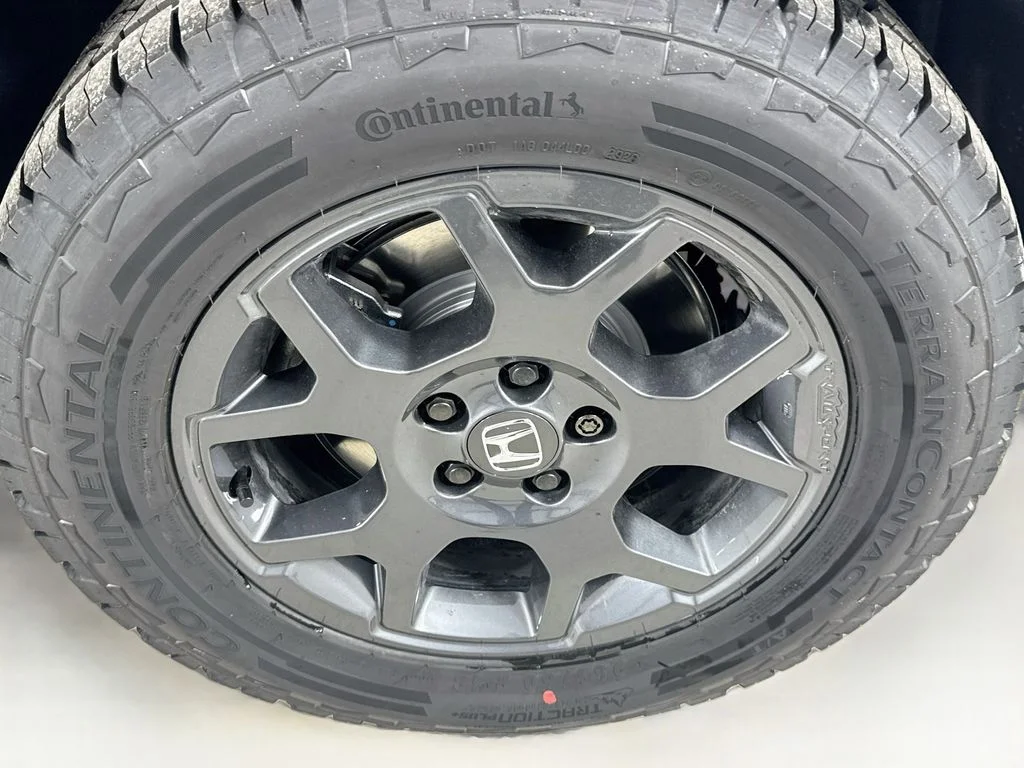 New 2026 Sonic Gray Pearl Honda TrailSport image 41