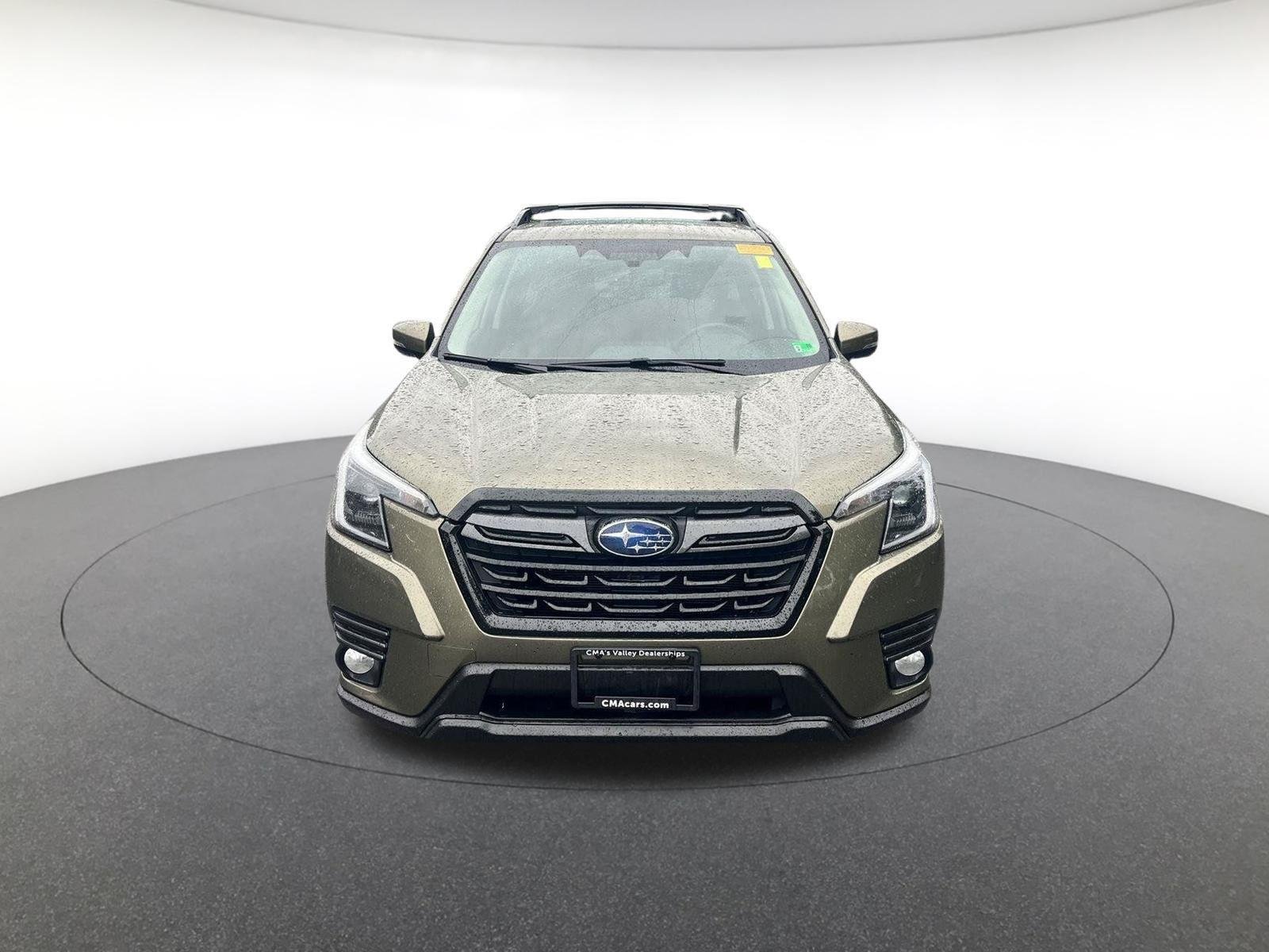 Used 2023 Autumn Green Metallic Subaru Limited image 2