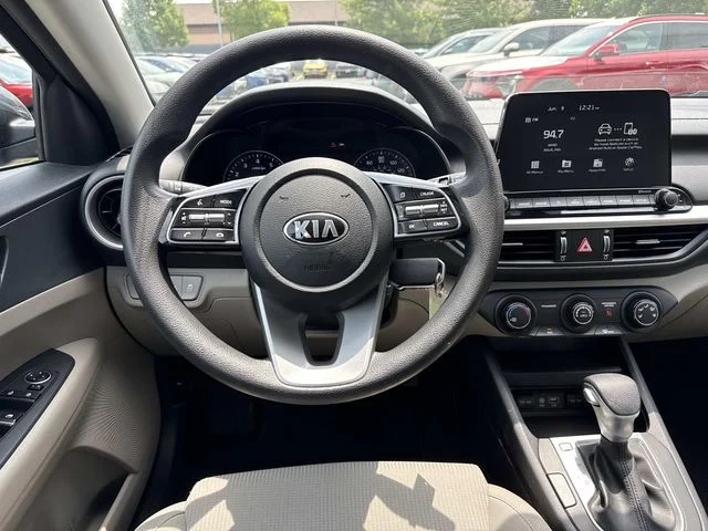 Used 2021 Gray Kia LXS image 16