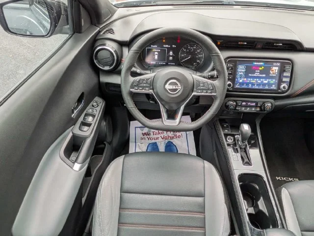 Used 2023 Gray Nissan SR image 15